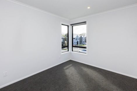 Photo of property in 8 Reakes Crescent, Wallaceville, Upper Hutt, 5018