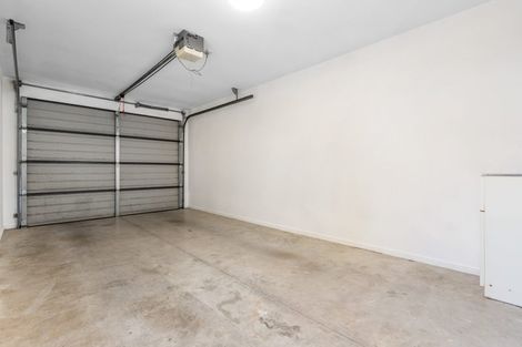 Photo of property in 1/4 Charlenne Close, Ranui, Auckland, 0612