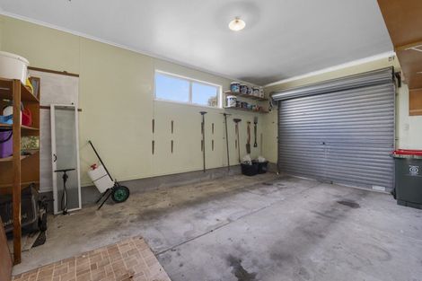 Photo of property in 3 Climie Crescent, Hawera, 4610