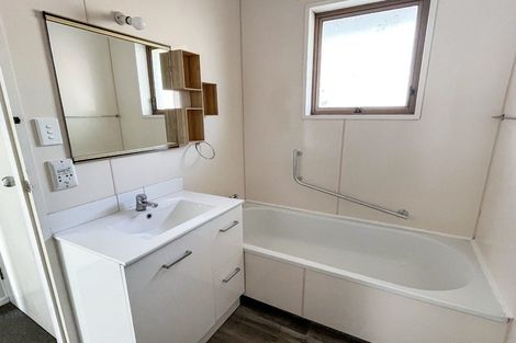 Photo of property in 52 Havelock Avenue, Westbrook, Palmerston North, 4412