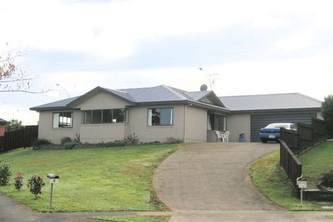 Photo of property in 7 Hereford Place, Grandview Heights, Hamilton, 3200