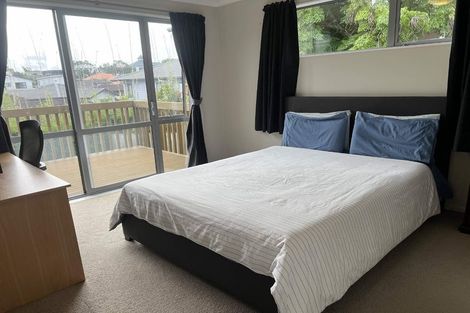 Photo of property in 13a Gilfillan Street, Blockhouse Bay, Auckland, 0600