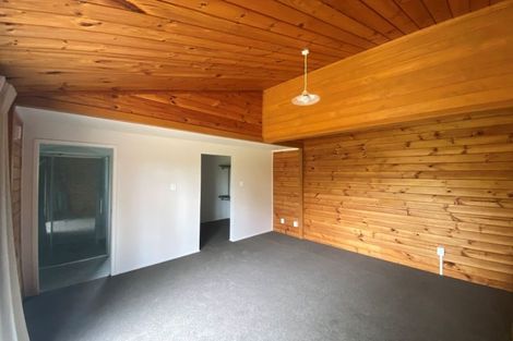 Photo of property in 87 Carnoustie Drive, Wattle Downs, Auckland, 2103