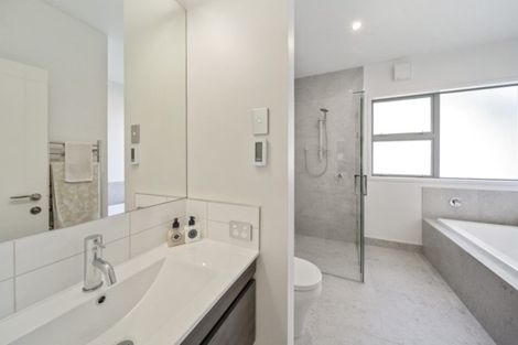 Photo of property in 18b Dorset Avenue, Westown, New Plymouth, 4310