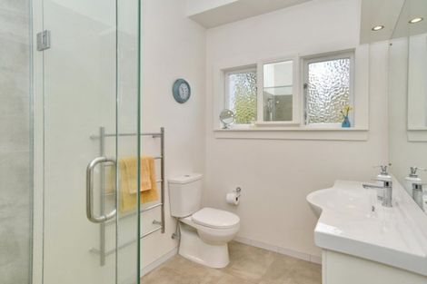 Photo of property in 4 Saint James Avenue, Papanui, Christchurch, 8053