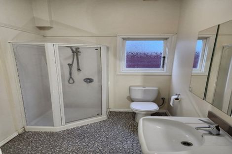 Photo of property in 32 Roy Street, Newtown, Wellington, 6021