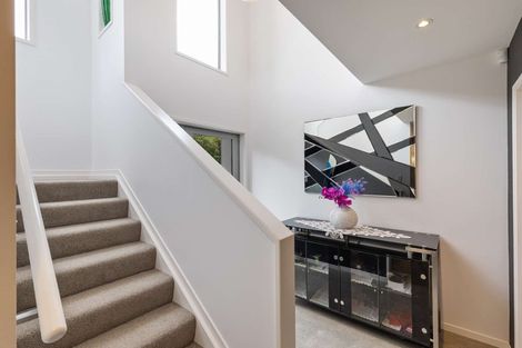 Photo of property in 1020b Scenic Drive North, Swanson, Auckland, 0816