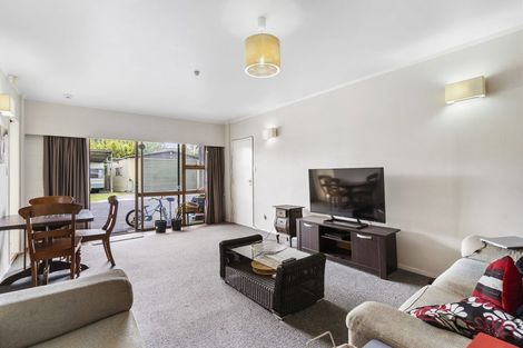 Photo of property in 96 Colwill Road, Massey, Auckland, 0614