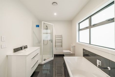 Photo of property in 61a Wyndrum Avenue, Waterloo, Lower Hutt, 5011