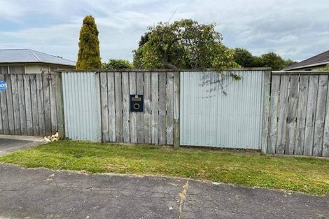 Photo of property in 10 Cornwall Street, Eltham, 4322