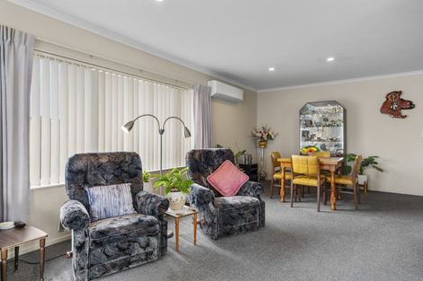 Photo of property in 53b Pemberton Crescent, Greerton, Tauranga, 3112