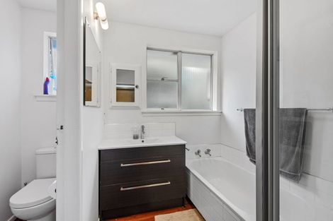 Photo of property in 3 Glamis Place, Cashmere, Christchurch, 8022