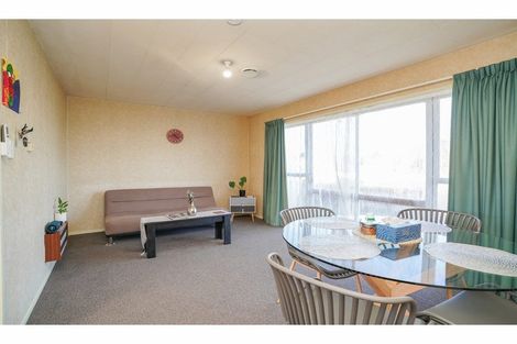 Photo of property in 6 Christina Street, Strathern, Invercargill, 9812