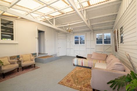 Photo of property in 323 Clifton Road, Te Awanga, 4102