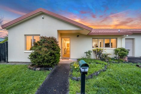 Photo of property in 2 Lockington Avenue, Henderson, Auckland, 0612