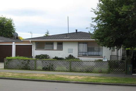 Photo of property in 2/1 Takapu Place, Bromley, Christchurch, 8062