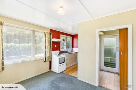 Photo of property in 10 Tania Way, Paparangi, Wellington, 6037