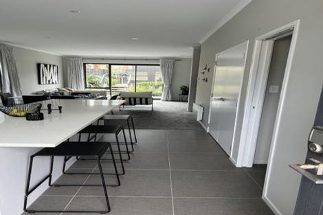 Photo of property in 10 Kapia Road, Westgate, Auckland, 0614