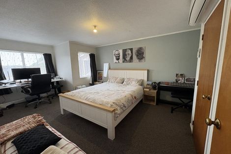 Photo of property in 6 Flinders Place, Johnsonville, Wellington, 6037