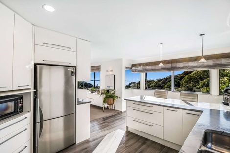 Photo of property in 10 Cadiz Lane, Mount Pleasant, Christchurch, 8081