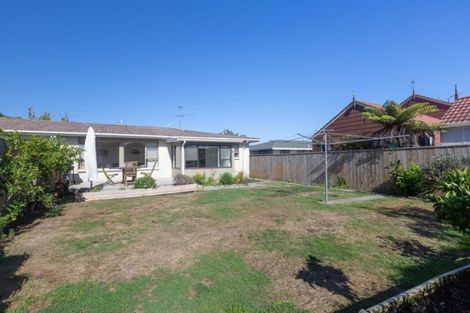 Photo of property in 48b Andrew Street, Waikanae, 5036