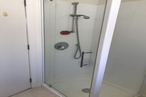 Photo of property in 6 Ipswich Place, Meadowbank, Auckland, 1072