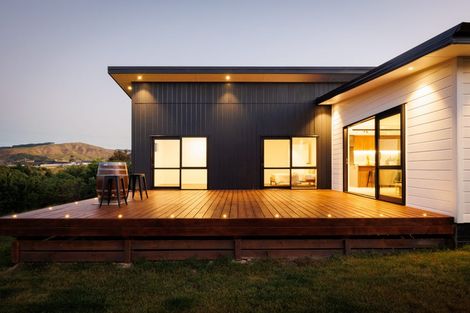 Photo of property in 26 Silicon Way, Fitzherbert, Palmerston North, 4410