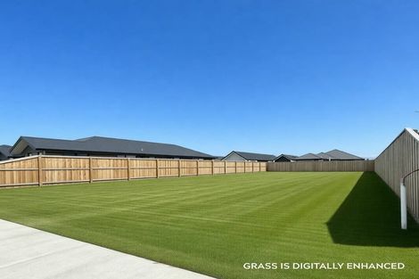 Photo of property in 9 Weaver Street, Woodend, 7691