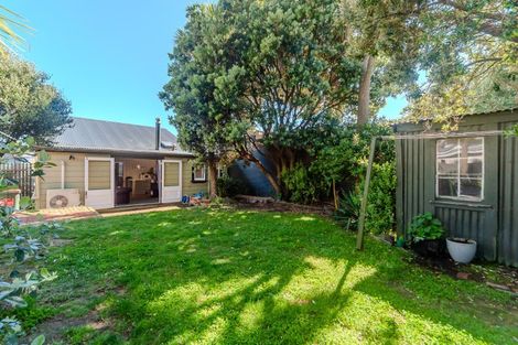 Photo of property in 6 Green Street, Newtown, Wellington, 6021