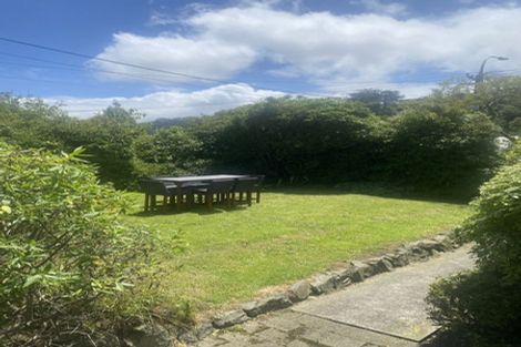 Photo of property in 339 Karori Road, Karori, Wellington, 6012