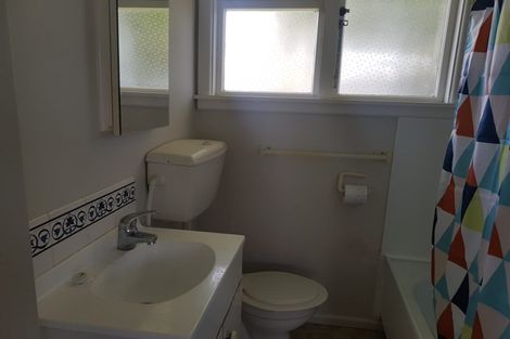 Photo of property in 77 Dover Street, St Albans, Christchurch, 8014