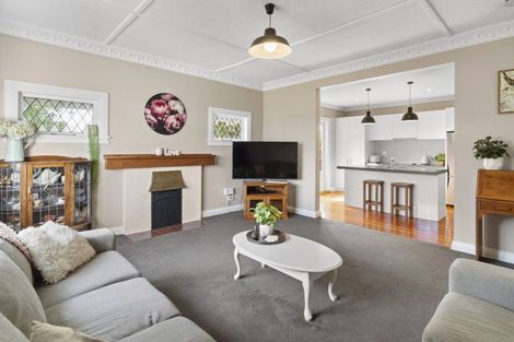 Photo of property in 1 College Street, Masterton, 5810