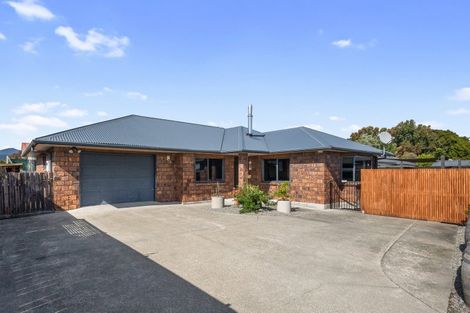 Photo of property in 130a Weraroa Road, Levin, 5510