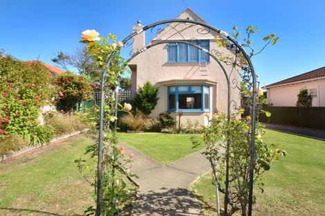 Photo of property in 210 Bay View Road, South Dunedin, Dunedin, 9012