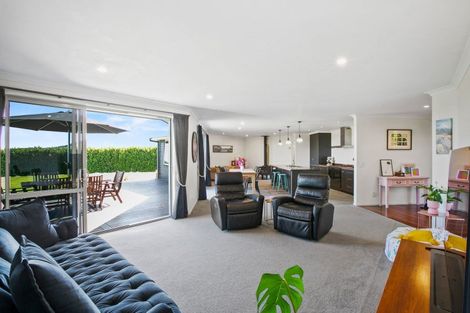 Photo of property in 169 Upper Pitone Road, Pitone, New Plymouth, 4374