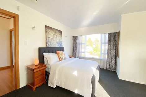 Photo of property in 71 Keegan Drive, Massey, Auckland, 0614