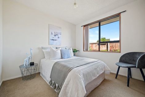 Photo of property in 2/267 Sawyers Arms Road, Bishopdale, Christchurch, 8053