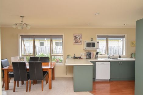 Photo of property in 7c Garrison Street, Carterton, 5713