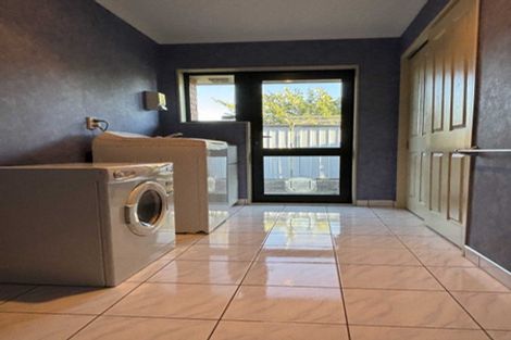 Photo of property in 151 Schnell Drive, Kelvin Grove, Palmerston North, 4414