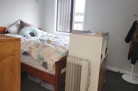 Photo of property in 37 Ron Deal Way, Epuni, Lower Hutt, 5011