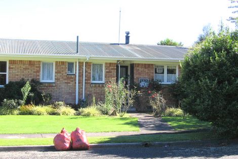 Photo of property in 32 Kupe Place, Tokoroa, 3420