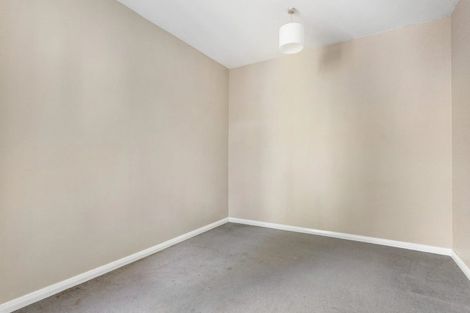 Photo of property in 17 Home Street, Mount Victoria, Wellington, 6011