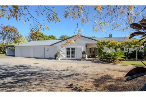 Photo of property in 37 Riverview Road, Kerikeri, 0230