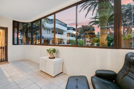 Photo of property in 15a Puriri Avenue, Orewa, 0931