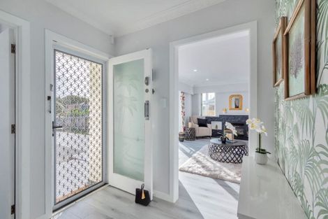 Photo of property in 16 George Street, Papakura, 2110