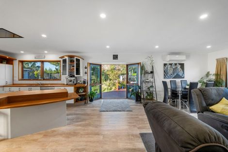 Photo of property in 20 Patterson Road, Hurworth, New Plymouth, 4371