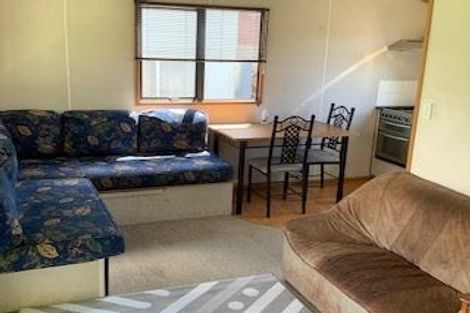 Photo of property in 101 Sunnynook Road, Forrest Hill, Auckland, 0620