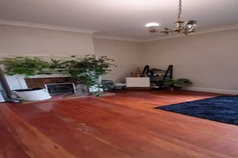 Photo of property in 22 Corson Avenue, Beckenham, Christchurch, 8023