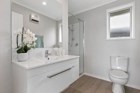 Photo of property in 2 Amelia Way, Pyes Pa, Tauranga, 3112