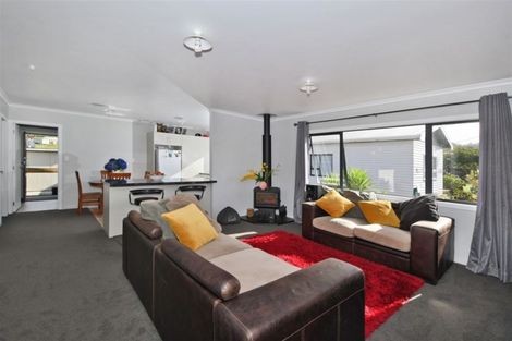 Photo of property in 51 Valley Road, Hikurangi, 0114